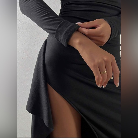 Black Asymmetrical Neck Dress with Leg Slit - Picture 7 of 8